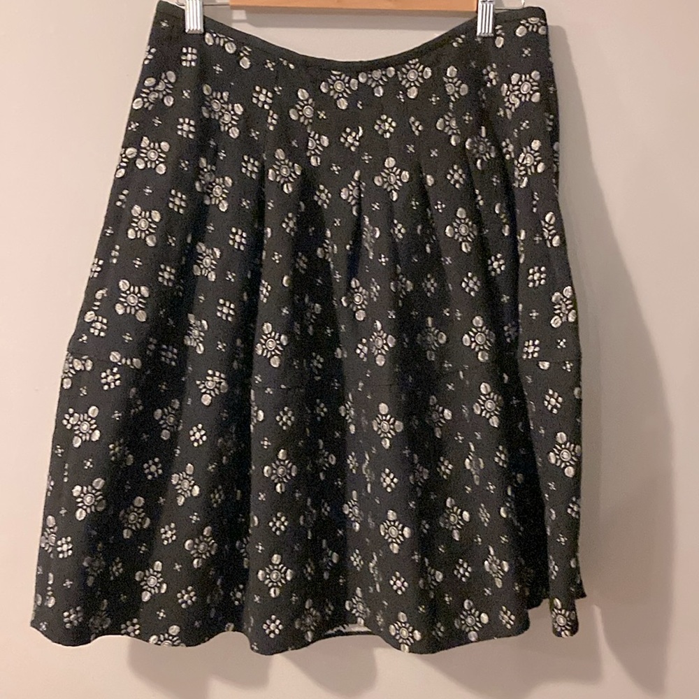 Black and silver Armani Collezioni size 10 skirt
